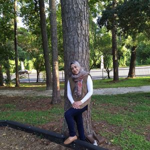 Meet your Posher, Noha